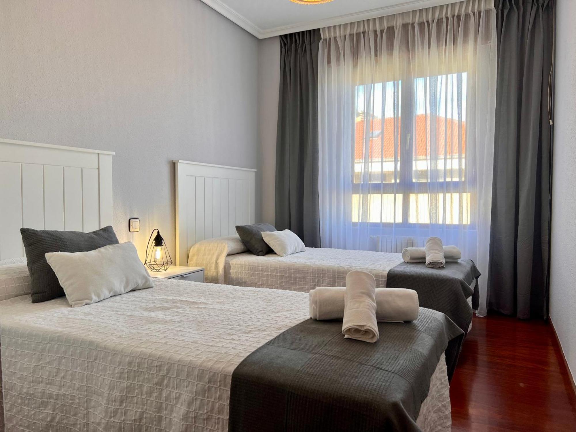 Apartamento Dama Суансес Екстер'єр фото